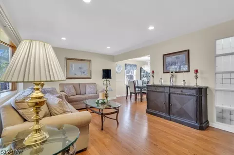 59 Magnolia Pl, Wayne, NJ 07470 photo 19