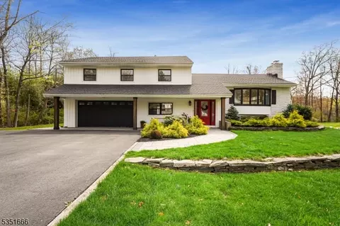 45 Upper Mountain Ave, Towaco, NJ 07082