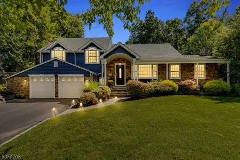 93 Barchester Way, Westfield, NJ 07090