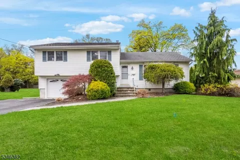 69 Allen Dr, Wayne, NJ 07470