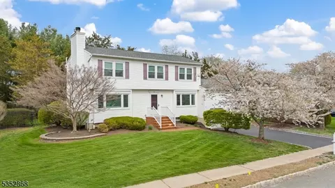 921 Case Dr, Hillsborough, NJ 08844