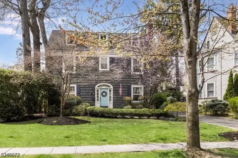 28 Lincoln St, Glen Ridge, NJ 07028