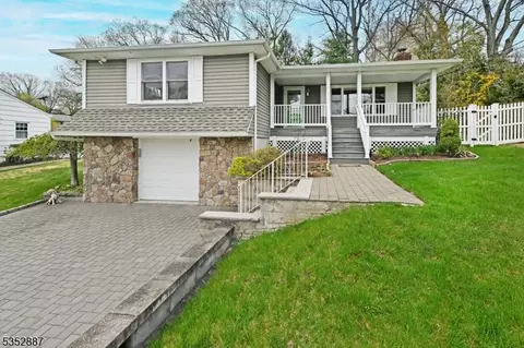 144 Hillcrest Ave, Hawthorne, NJ 07506