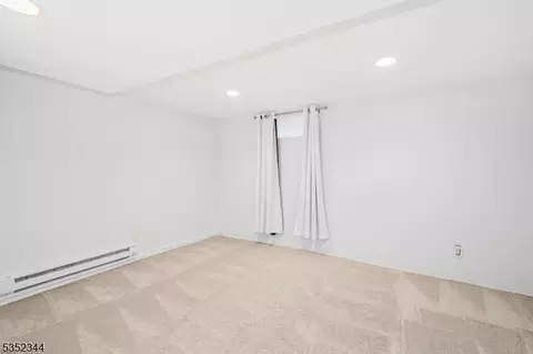 31 Evergreen Ave, Springfield, NJ 07081 photo 23