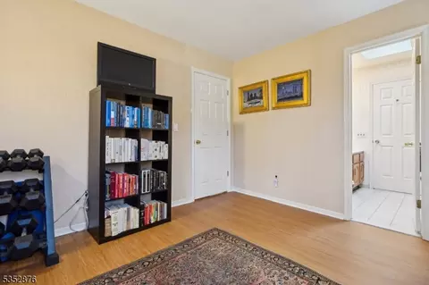 42 Matthew Rd, Wayne, NJ 07470 photo 16