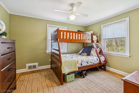 46 Lyons Pl, Springfield, NJ 07081 photo 14