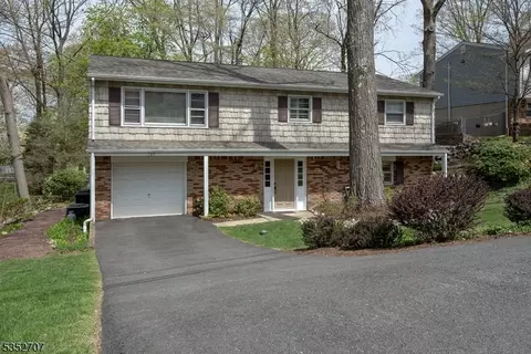 109 Conklin Ave, Stanhope, NJ 07874