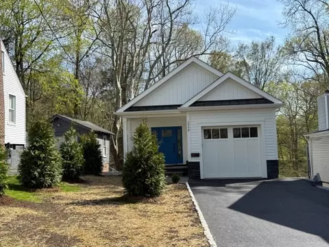 224 E Northfield Rd, Livingston, NJ 07039