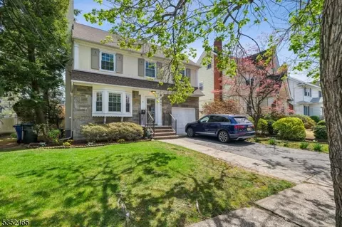 111 Irving Pl, Rutherford, NJ 07070