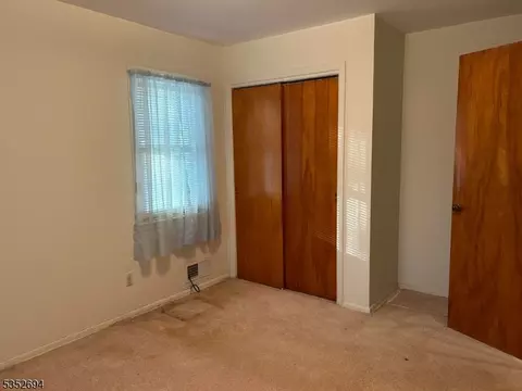 136 Irwin St, Springfield, NJ 07081 photo 10