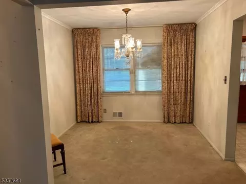 136 Irwin St, Springfield, NJ 07081 photo 5