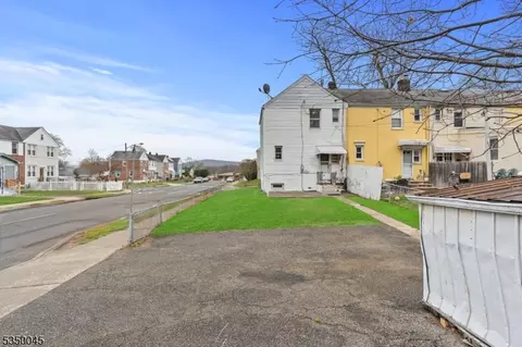 92 Baker St, Dover, NJ 07801 photo 25