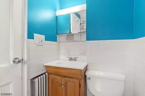 92 Baker St, Dover, NJ 07801 photo 17