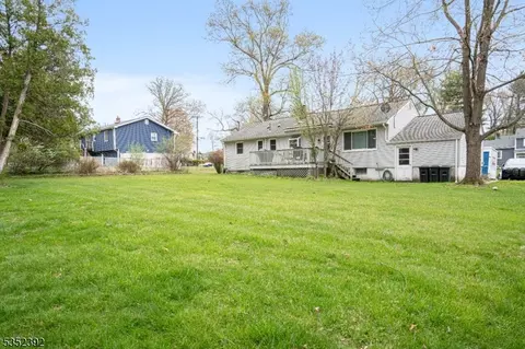 24 Sandra Ln, Wayne, NJ 07470 photo 24