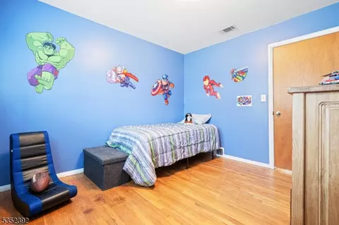 24 Sandra Ln, Wayne, NJ 07470 photo 18