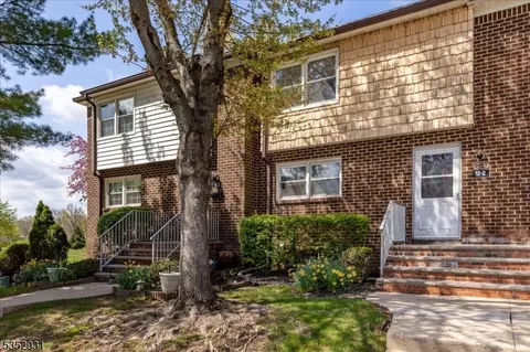 12 Cardinal Ln # -2, Hillsborough, NJ 08844