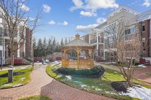 82 Franklin Pl #10, Summit, NJ 07901 photo 29