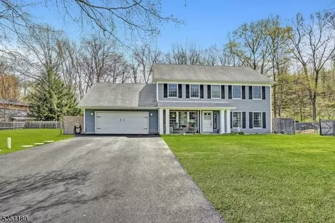 20 August Ln, Wantage, NJ 07461