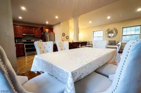 602 E Baldwin St, Hackettstown, NJ 07840 photo 7
