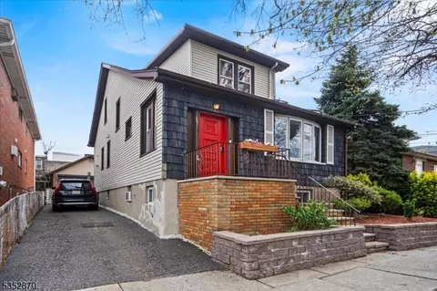 218 8th St, Fairview, NJ 07022