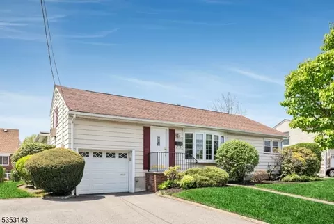 170 Yerger Rd, Fair Lawn, NJ 07410
