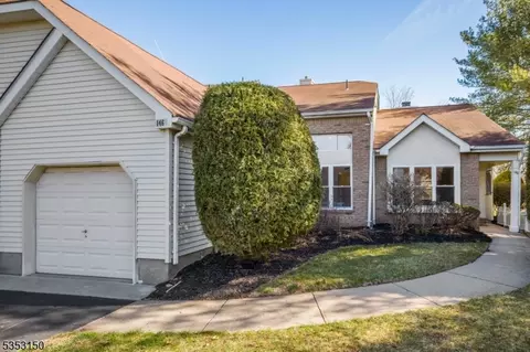 146 Nathan Dr, North Brunswick Twp, NJ 08902