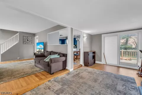 75 Barnsdale Rd, Wayne, NJ 07470 photo 7