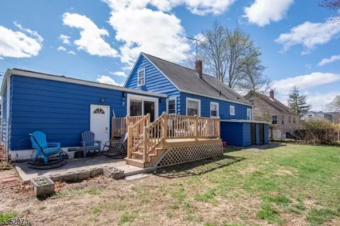 75 Barnsdale Rd, Wayne, NJ 07470 photo 3