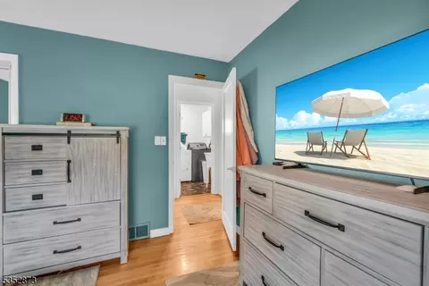 75 Barnsdale Rd, Wayne, NJ 07470 photo 18