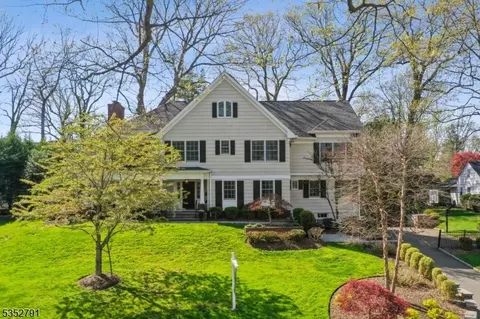 231 Oak Ridge Ave, Summit, NJ 07901