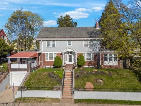 271 Wall Ave, Paterson, NJ 07504