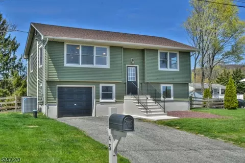 45 Lincoln Ave, Vernon, NJ 07462