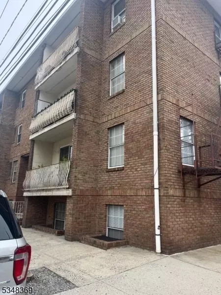 17-21 Patterson St #A-3, Newark, NJ 07105