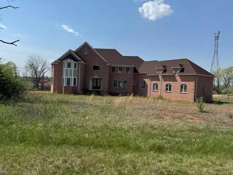 5 Green Valley Way, Phillipsburg, NJ 08865