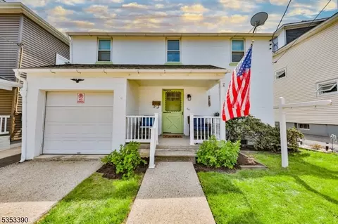 60 Colby Pl, Phillipsburg, NJ 08865