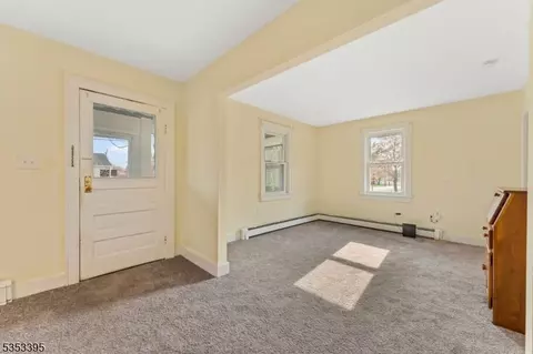 400 Main St, Middlesex, NJ 08846 photo 4
