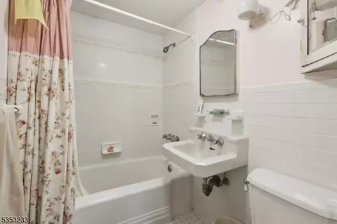 8 Chapel St, Summit, NJ 07901 photo 10