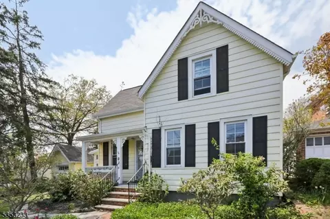 8 Chapel St, Summit, NJ 07901 photo 2