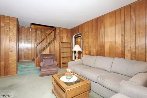 32 Smith Ave, Haskell, NJ 07420 photo 4