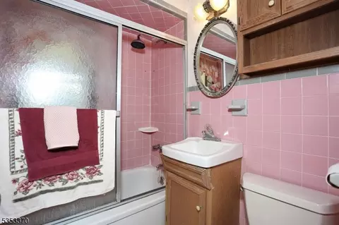 32 Smith Ave, Haskell, NJ 07420 photo 10