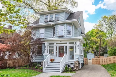74 Essex Ave, Glen Ridge, NJ 07028