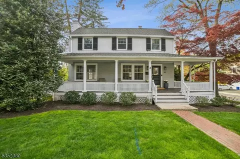 80 Washington Ave, Chatham, NJ 07928