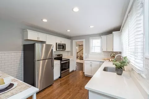 38 Christopher St, Montclair, NJ 07042 photo 8