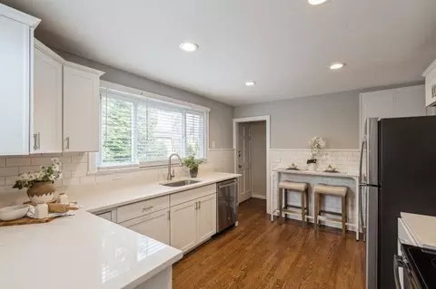 38 Christopher St, Montclair, NJ 07042 photo 6