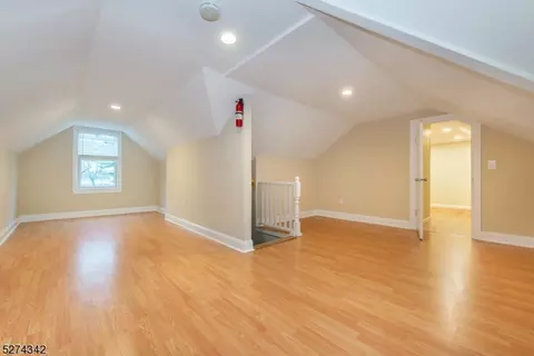 38 Christopher St, Montclair, NJ 07042 photo 29