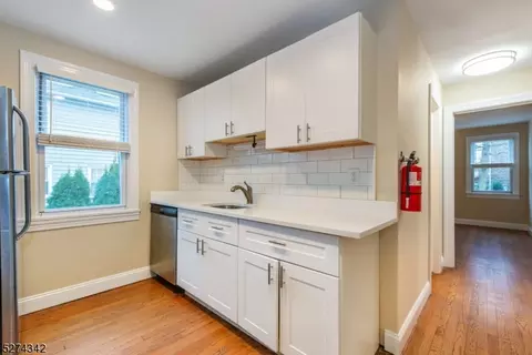 38 Christopher St, Montclair, NJ 07042 photo 24