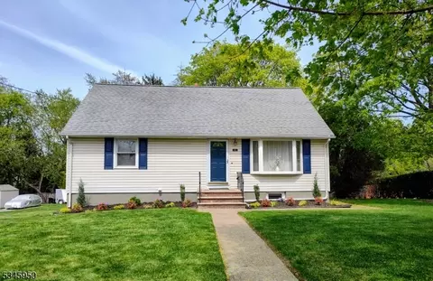 42 Deerfield Rd, Wayne, NJ 07470