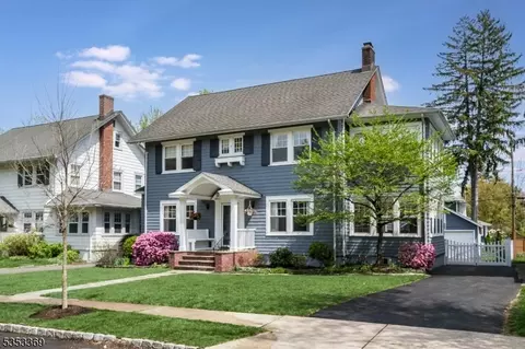 215 Montclair Ave, Montclair, NJ 07043