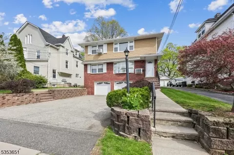 18 Washburn Pl, Caldwell, NJ 07006