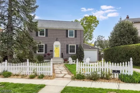 11 Wagner St, Bloomfield, NJ 07003